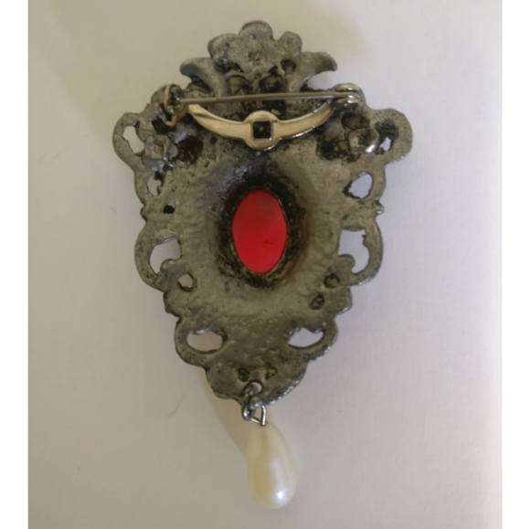 🇨🇦 Vintage art deco style pewter brooch - Picture 2 of 5